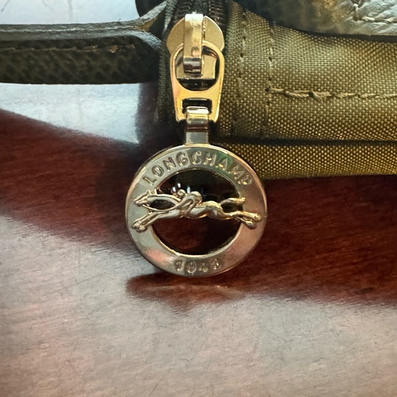 Longchamp tote - Picture 3 of 8